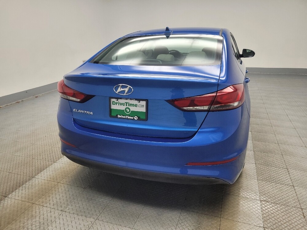 2017 Hyundai Elantra in Indianapolis, IN 46222 - 18081981 7