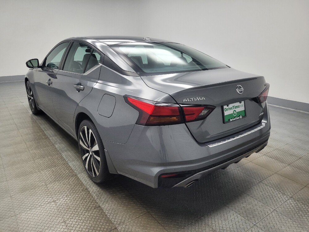 2020 Nissan Altima in Indianapolis, IN 46219 - 18081982 5