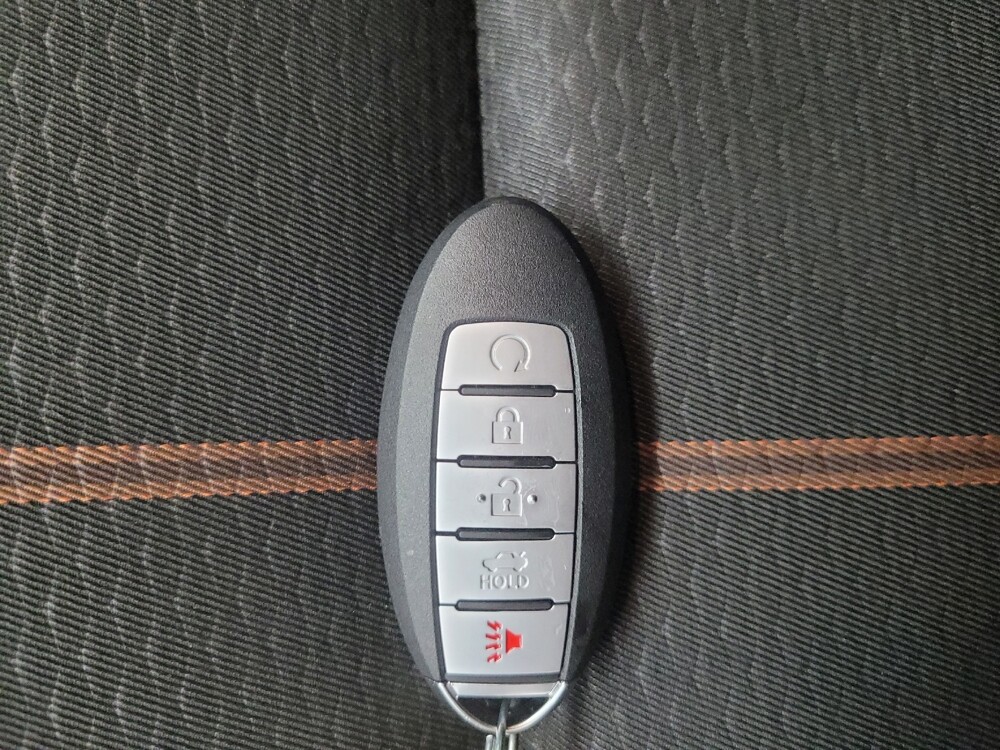 2020 Nissan Altima in Indianapolis, IN 46219 - 18081982 32