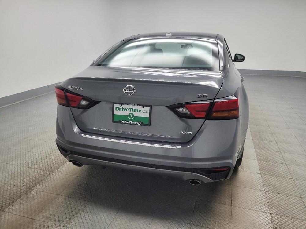 2020 Nissan Altima in Indianapolis, IN 46219 - 18081982 7