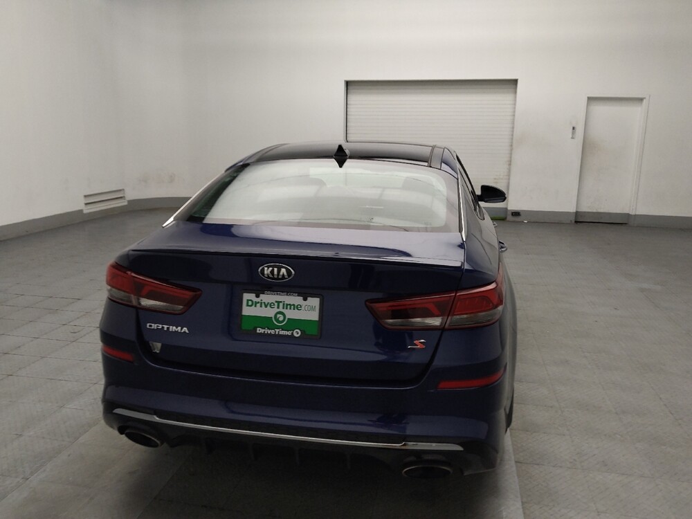 2019 Kia Optima in Marietta, GA 30062 - 18081984 7