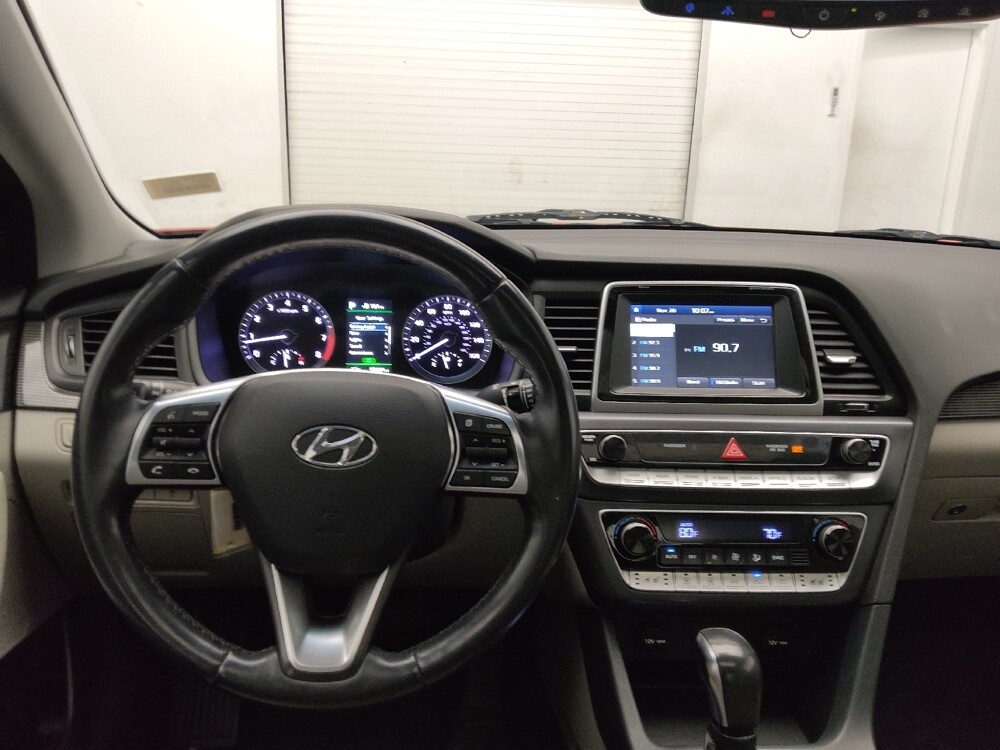 2018 Hyundai Sonata in Conyers, GA 30094 - 18081987 22