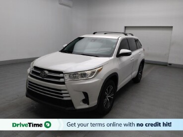 2017 Toyota Highlander in Jackson, MS 39211