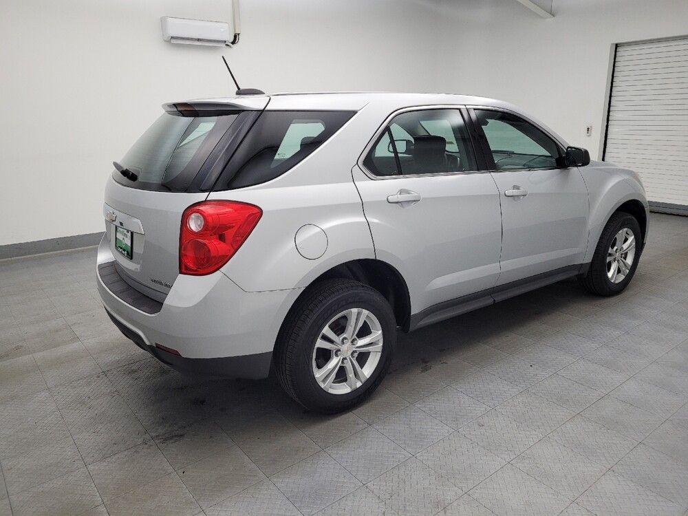 2015 Chevrolet Equinox in Toledo, OH 43617 - 18081998 10