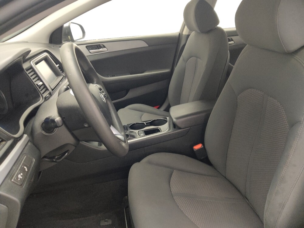 2019 Hyundai Sonata in Pensacola, FL 32505 - 18081999 17