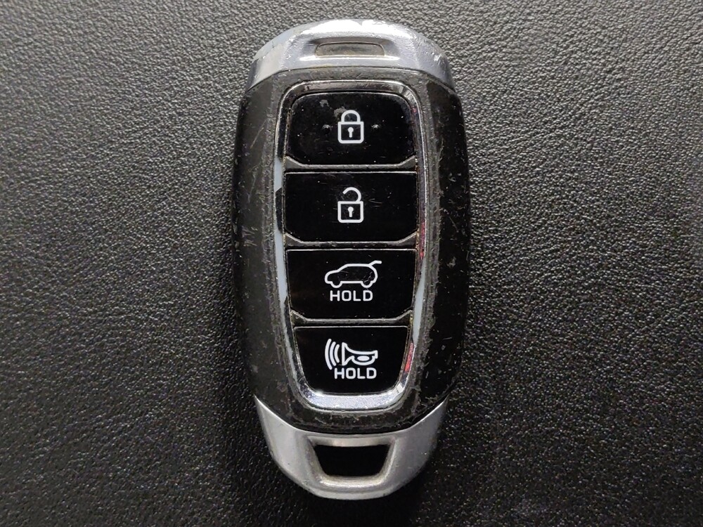 2020 Hyundai Santa Fe in Houston, TX 77034 - 18082008 32