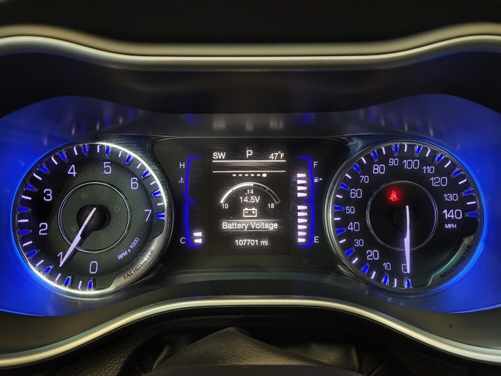 2016 Chrysler 200 in Lexington, KY 40509 - 18082010 23