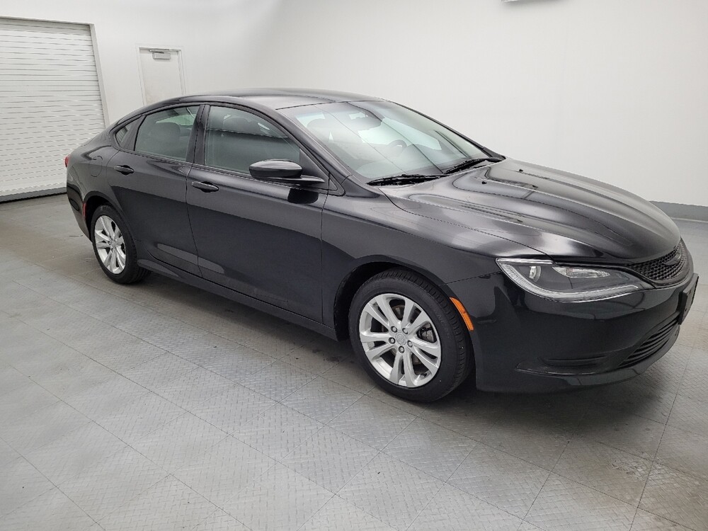2016 Chrysler 200 in Lexington, KY 40509 - 18082010 11