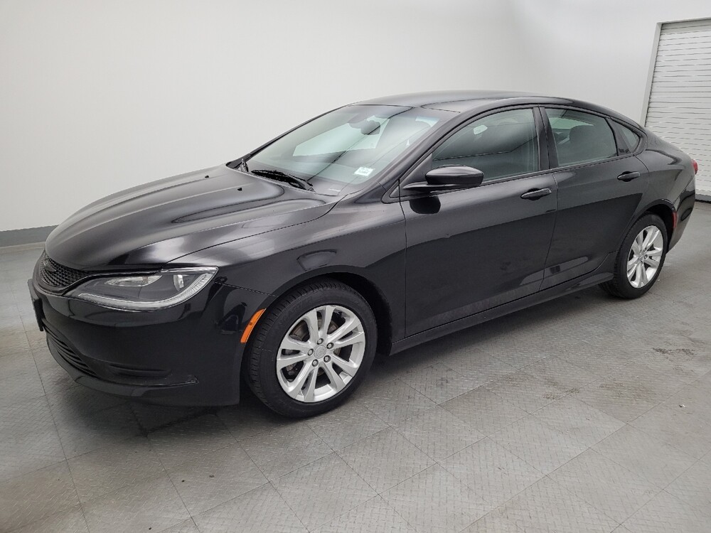 2016 Chrysler 200 in Lexington, KY 40509 - 18082010 2