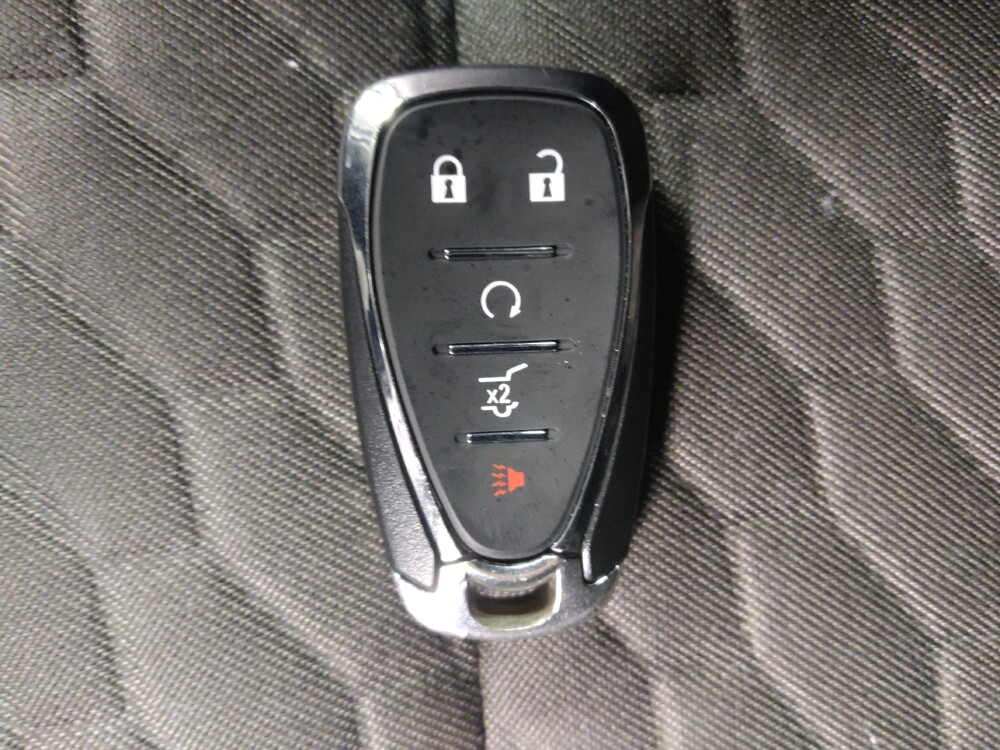 2018 Chevrolet Equinox in Live Oak, TX 78233 - 18082033 32