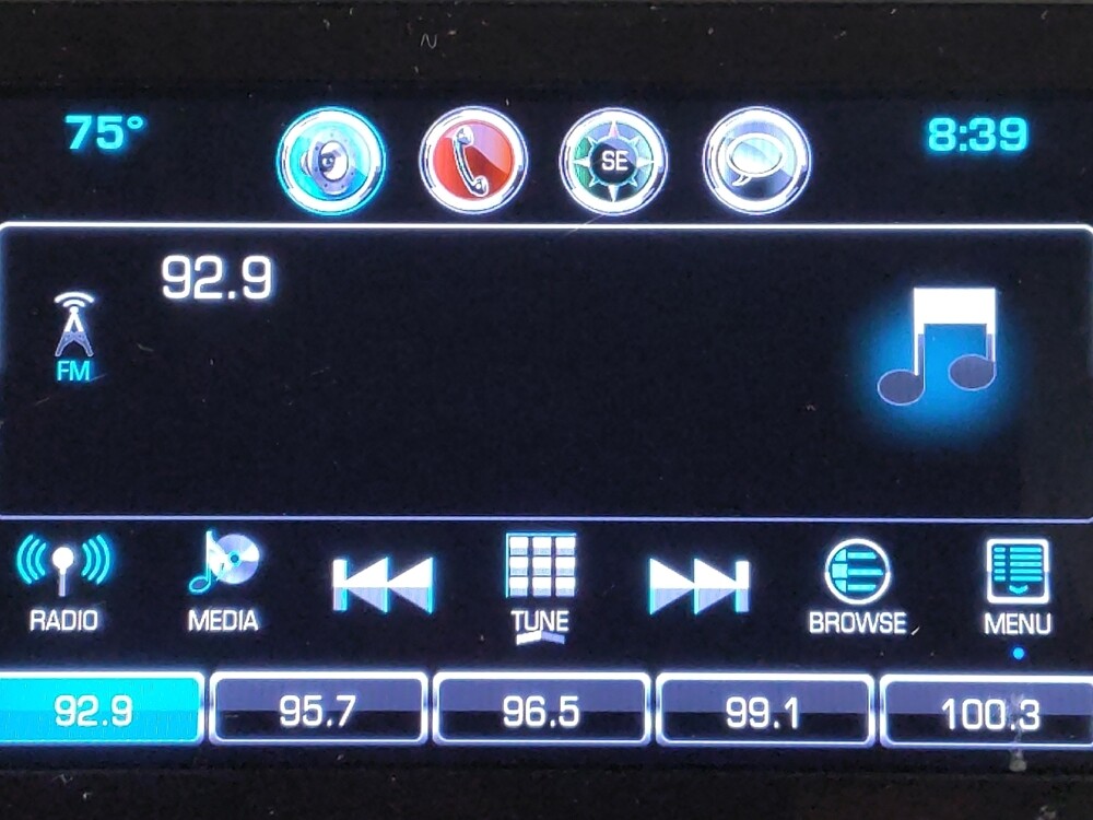 2018 Chevrolet Equinox in Live Oak, TX 78233 - 18082033 25