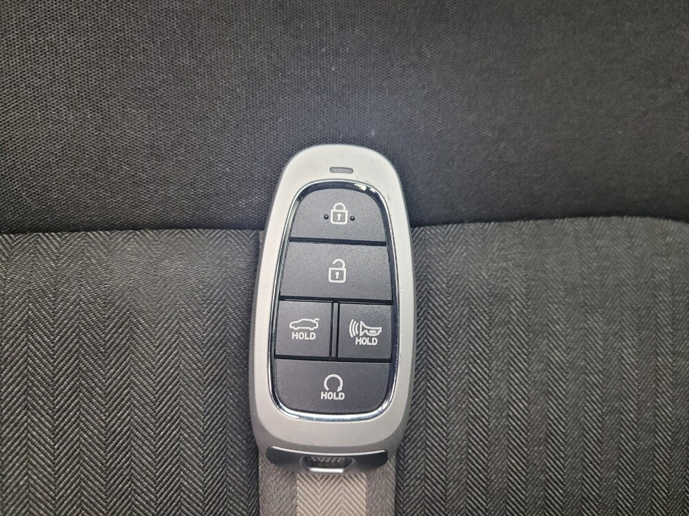 2021 Hyundai Sonata in Eastpointe, MI 48021 - 18082039 32