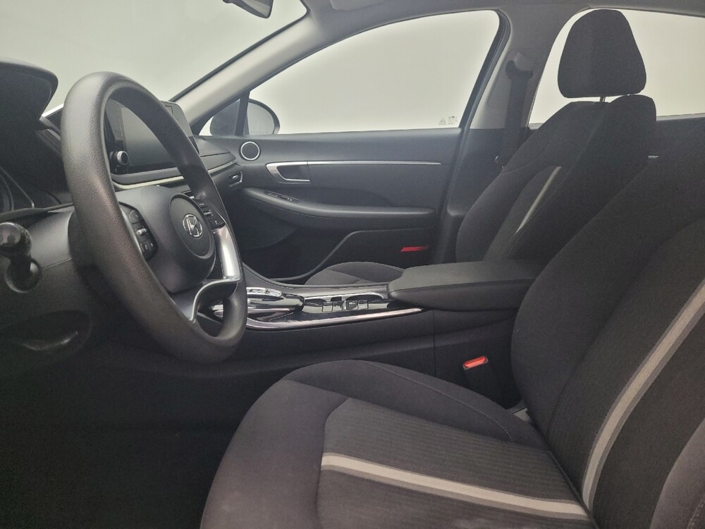 2021 Hyundai Sonata in Eastpointe, MI 48021 - 18082039 17