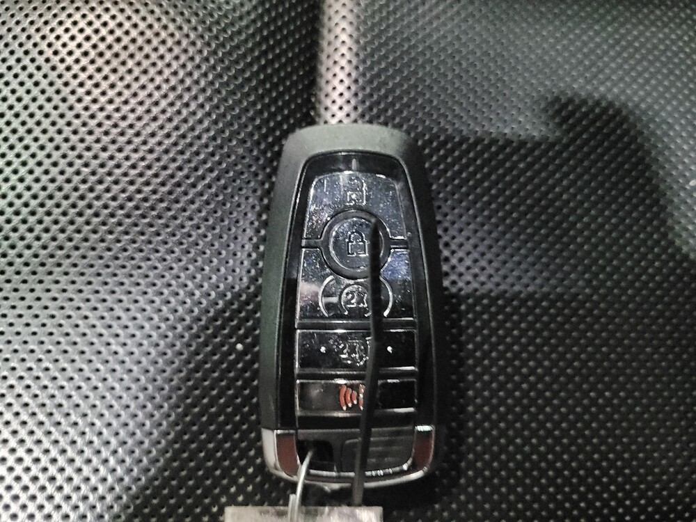 2021 Lincoln Corsair in Pittsburgh, PA 15236 - 18082040 32