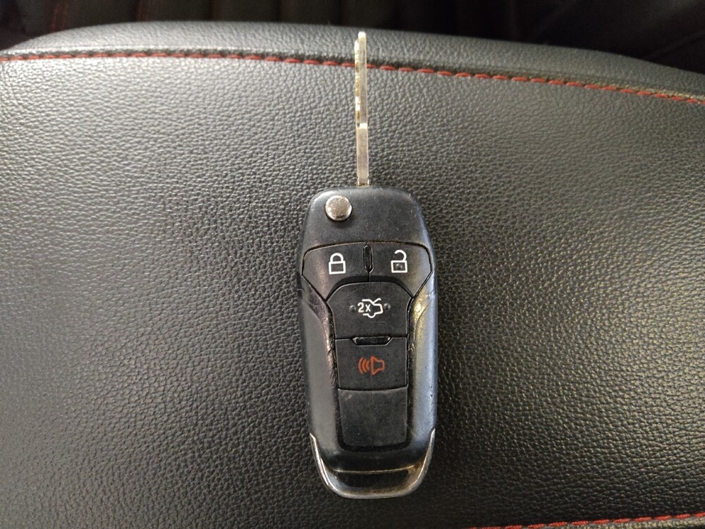 2016 Ford Fusion in Marietta, GA 30062 - 18082063 32