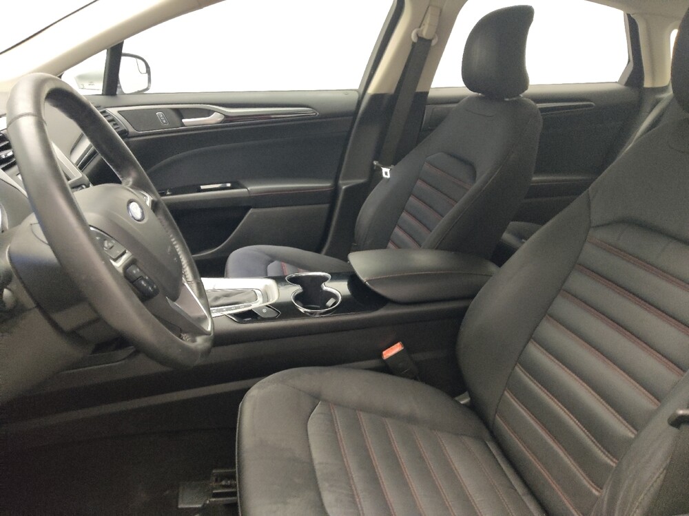 2016 Ford Fusion in Marietta, GA 30062 - 18082063 17