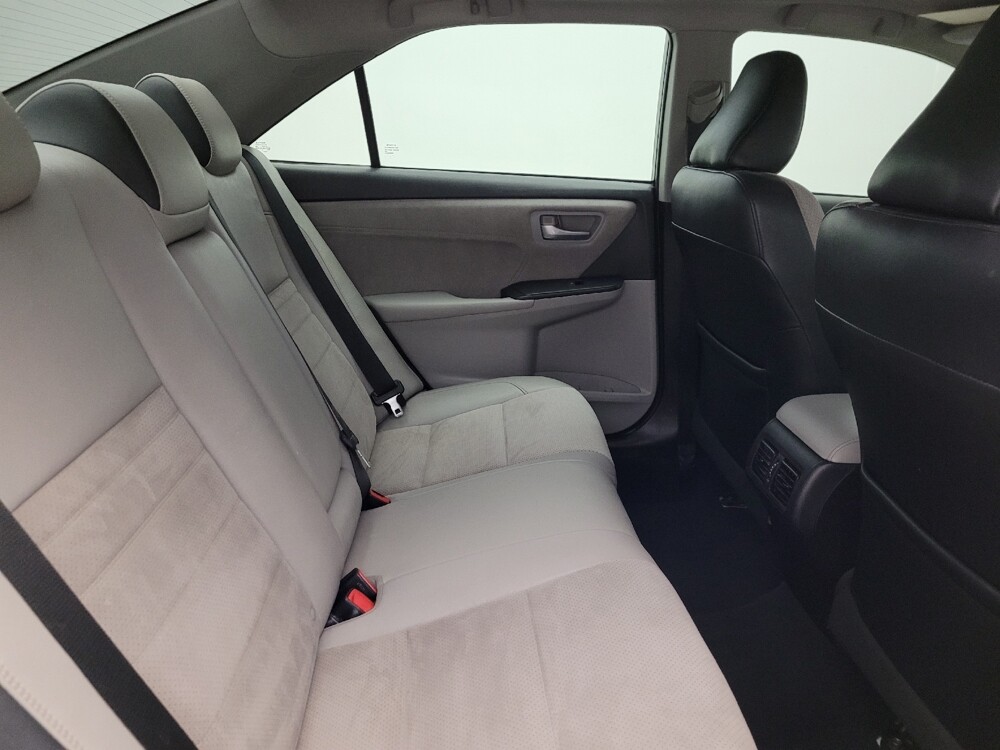 2016 Toyota Camry in Glendale, AZ 85301 - 18082070 19