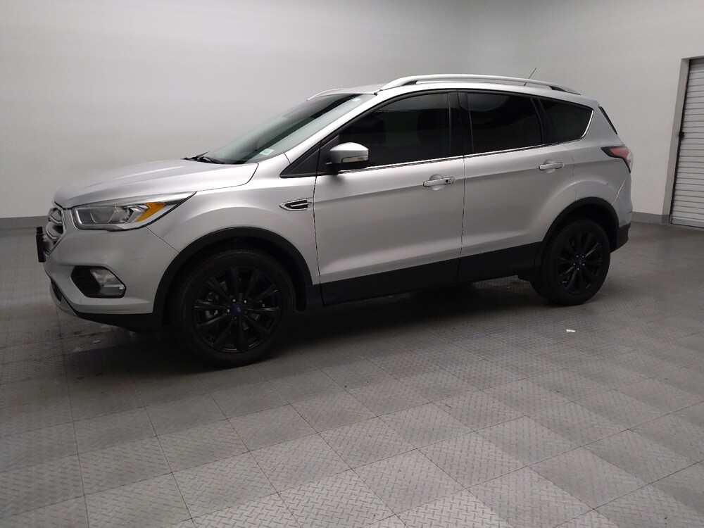 2017 Ford Escape in Arlington, TX 76011 - 18082072 2