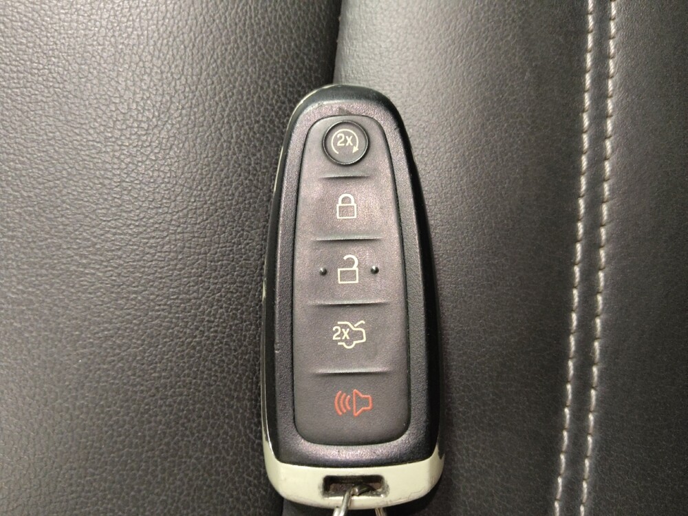 2017 Ford Escape in Arlington, TX 76011 - 18082072 32