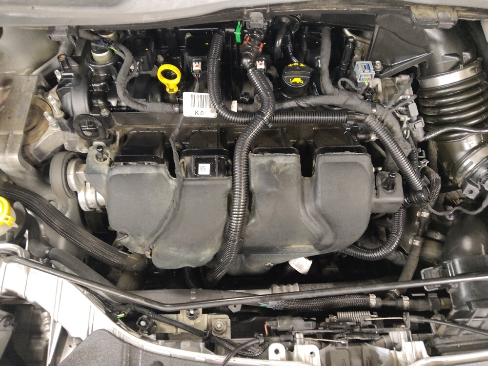 2017 Ford Escape in Arlington, TX 76011 - 18082072 30