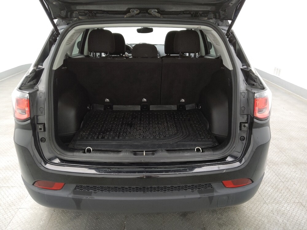 2021 Jeep Compass in Wichita, KS 67207 - 18082074 29