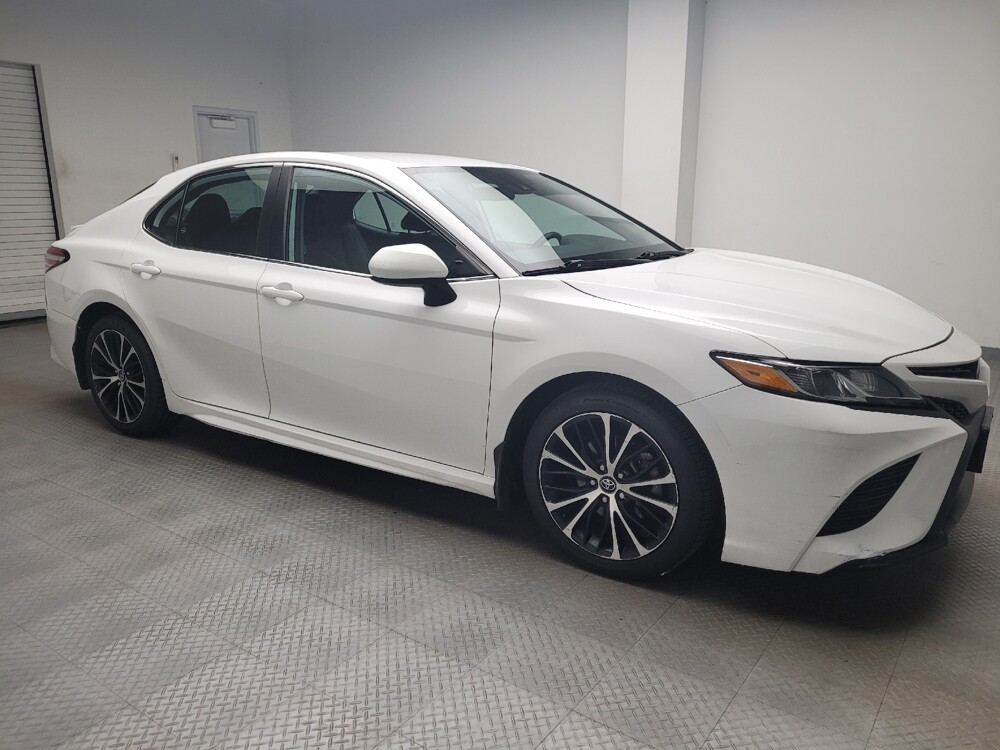 2020 Toyota Camry in Indianapolis, IN 46222 - 18082076 11