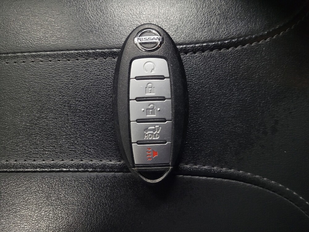 2017 Nissan Rogue in Macon, GA 31210 - 18082084 32