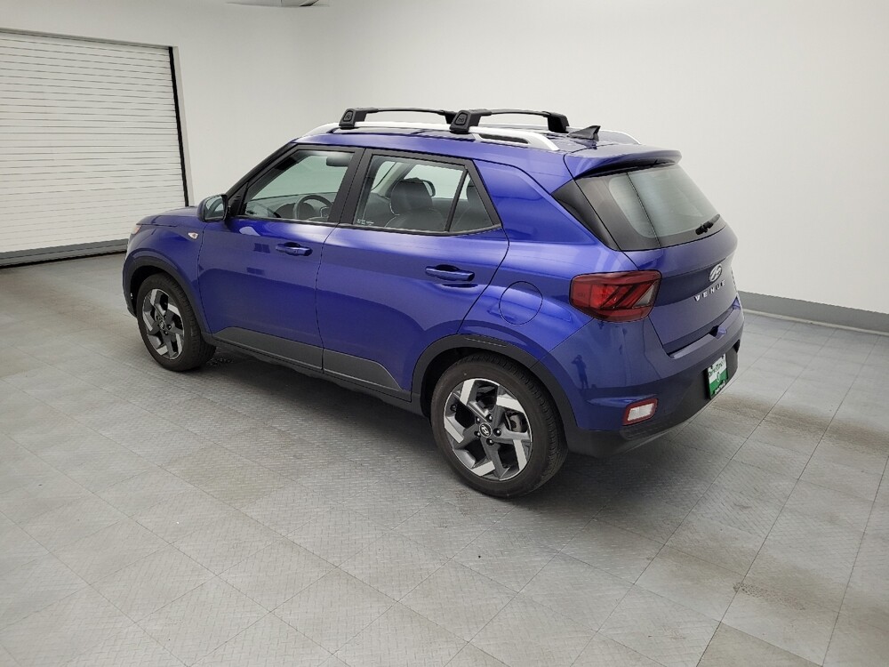 2022 Hyundai Venue in Toledo, OH 43617 - 18082096 3