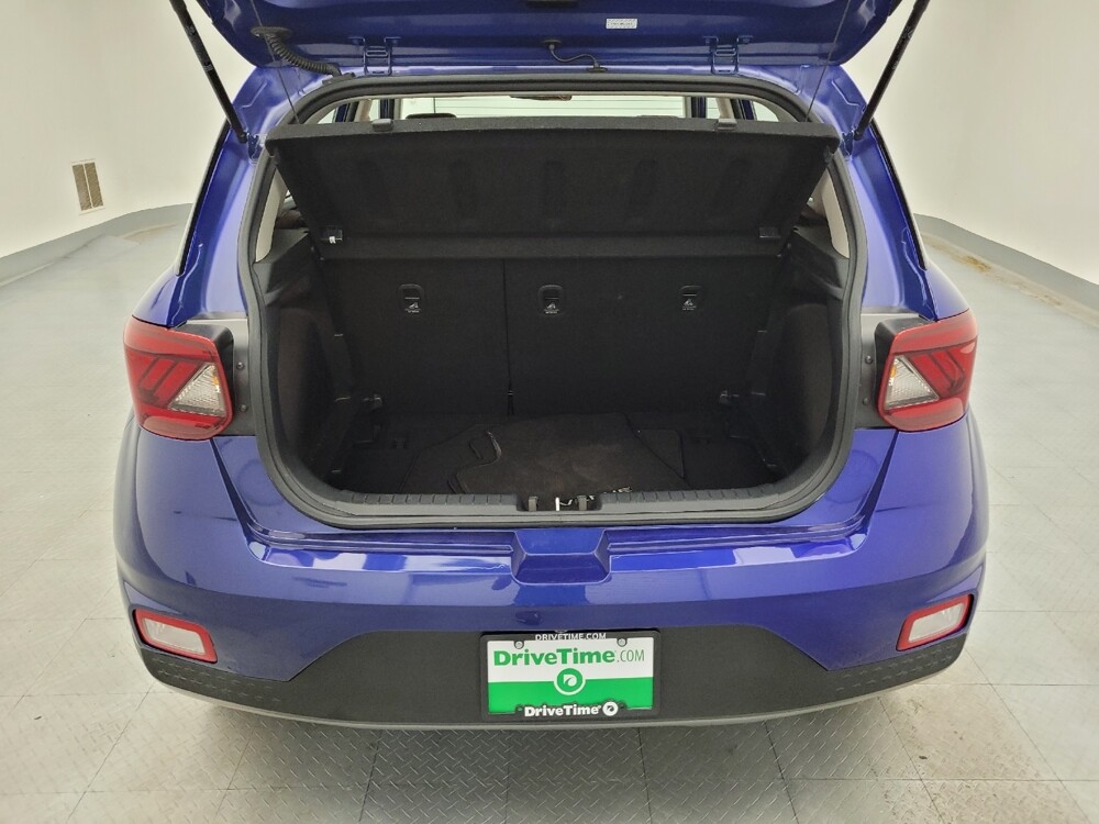 2022 Hyundai Venue in Toledo, OH 43617 - 18082096 29