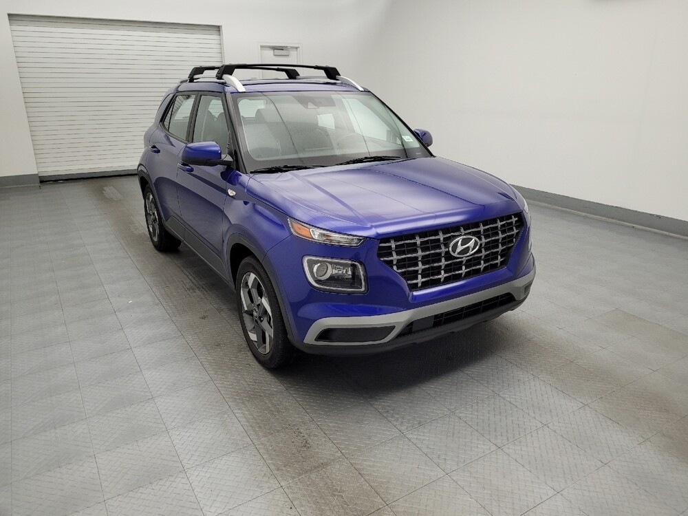 2022 Hyundai Venue in Toledo, OH 43617 - 18082096 13