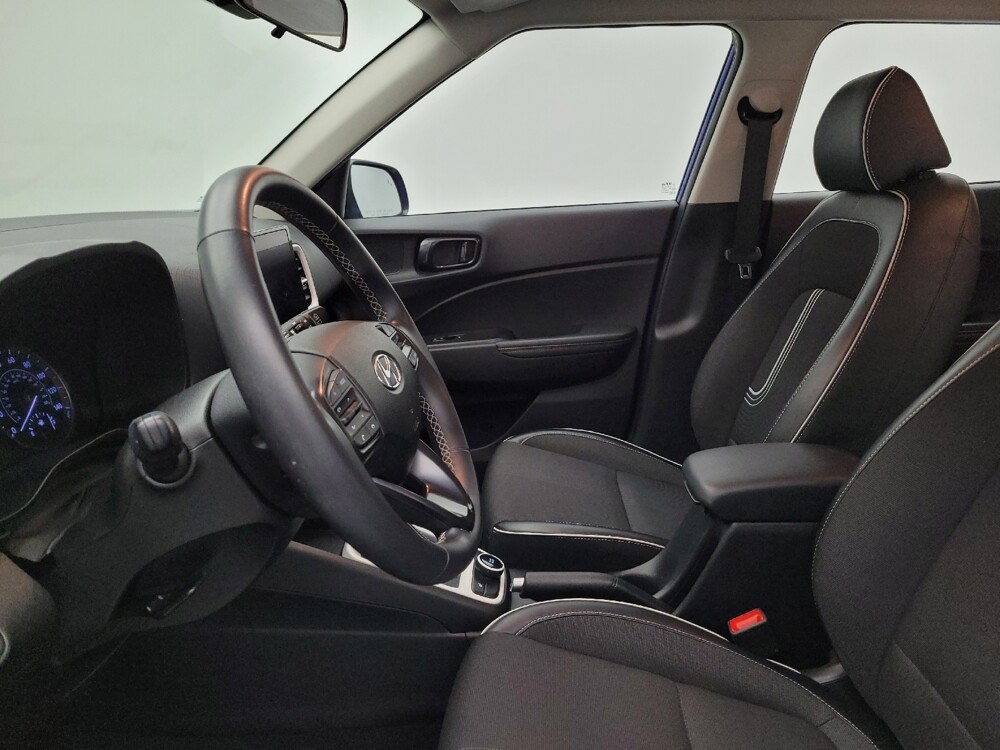 2022 Hyundai Venue in Toledo, OH 43617 - 18082096 17