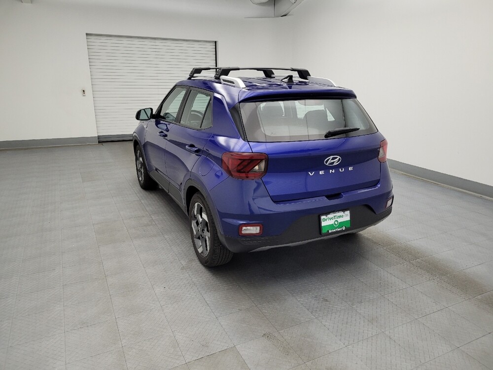 2022 Hyundai Venue in Toledo, OH 43617 - 18082096 5