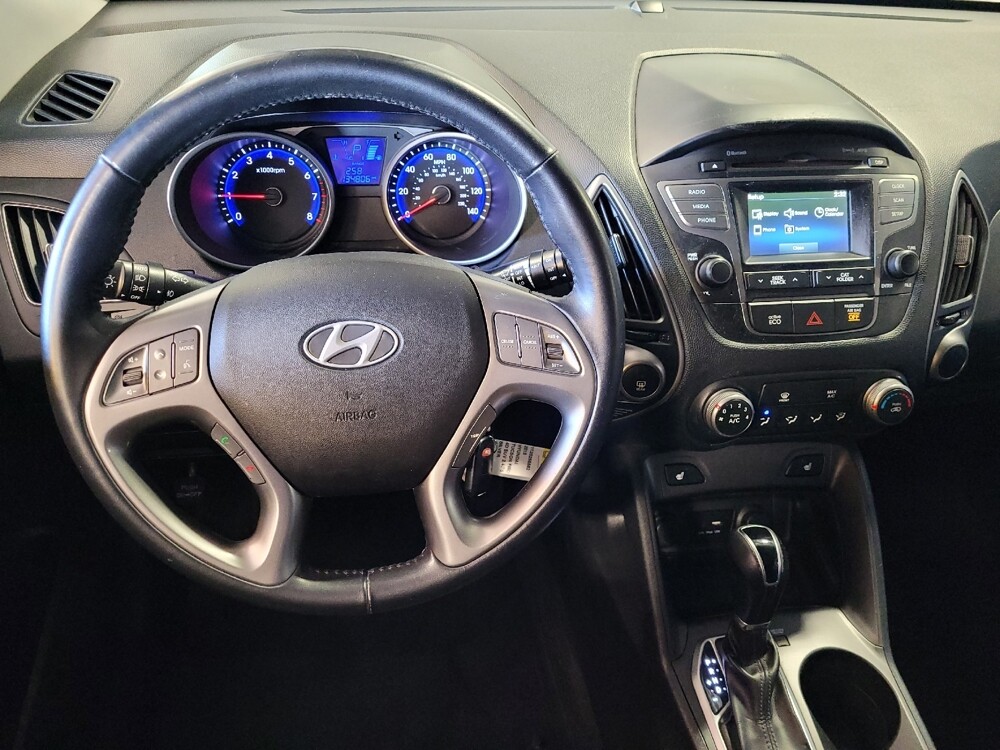 2015 Hyundai Tucson in Hialeah, FL 33014 - 18082116 22