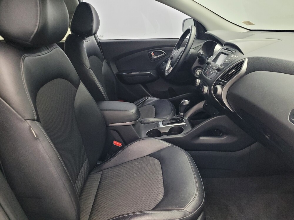 2015 Hyundai Tucson in Hialeah, FL 33014 - 18082116 21