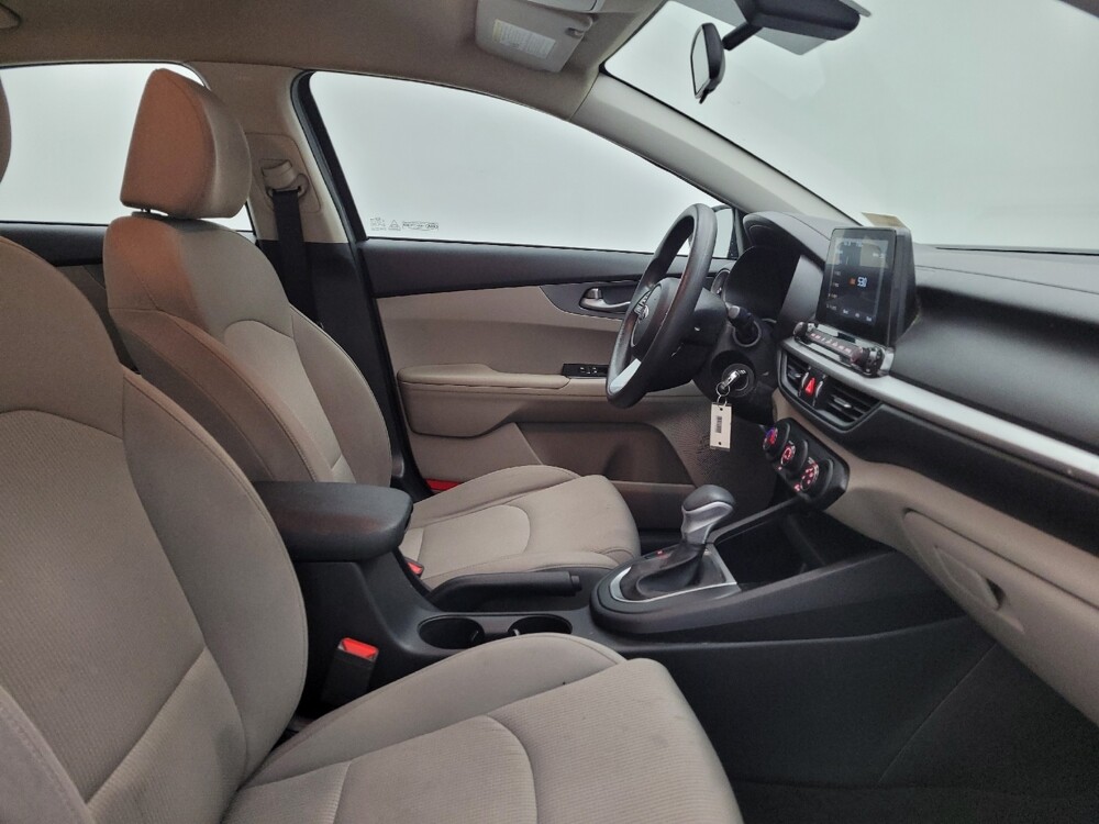 2020 Kia Forte in Cincinnati, OH 45255 - 18082120 21