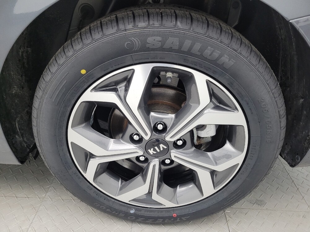 2020 Kia Forte in Cincinnati, OH 45255 - 18082120 31