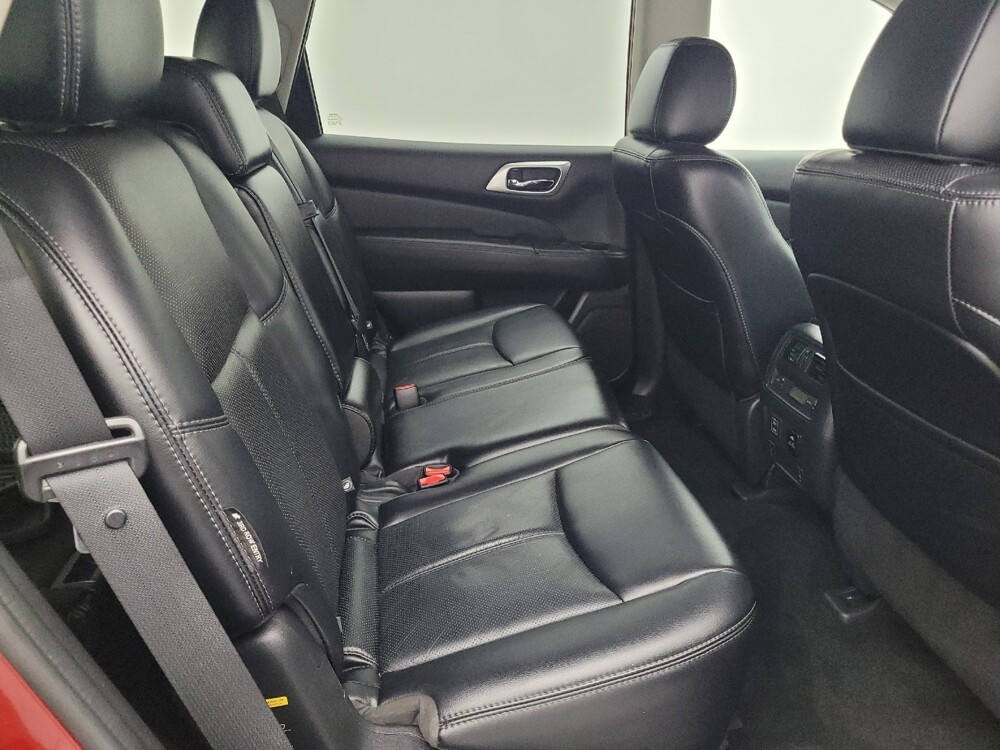 2018 Nissan Pathfinder in Tampa, FL 33612 - 18082129 19