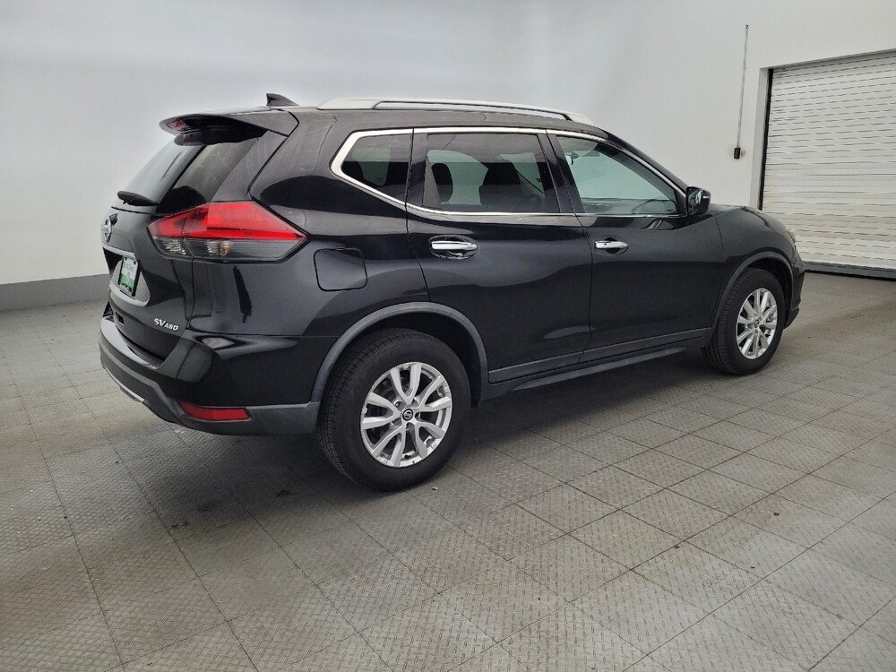 2017 Nissan Rogue in Williamstown, NJ 8094 - 18082132 10