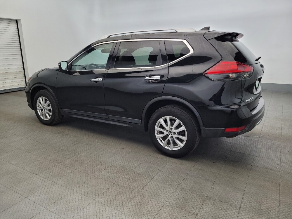 2017 Nissan Rogue in Williamstown, NJ 8094 - 18082132 3