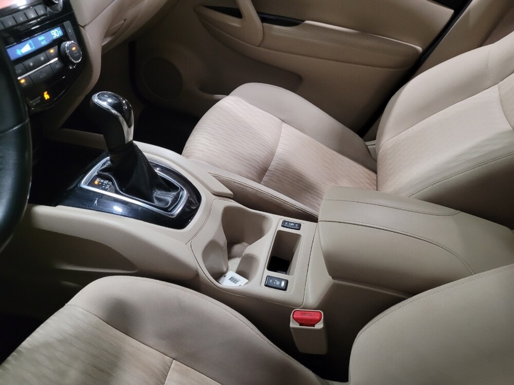 2017 Nissan Rogue in Williamstown, NJ 8094 - 18082132 26