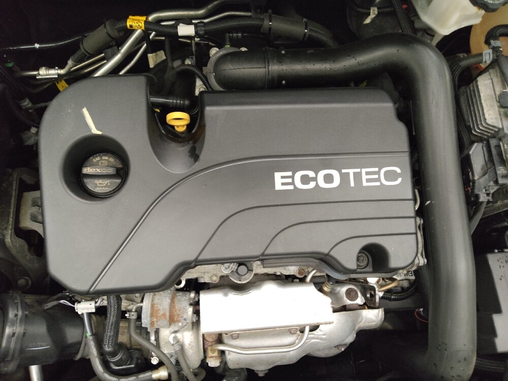 2019 Chevrolet Equinox in Madison, TN 37115 - 18082149 30