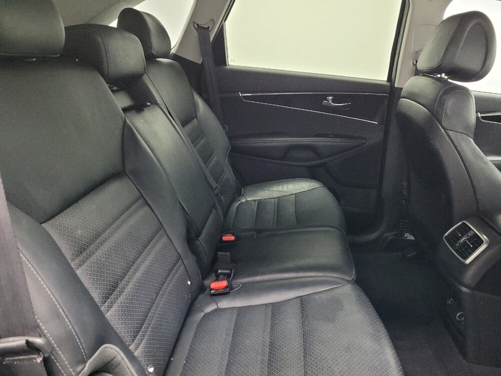 2016 Kia Sorento in Reno, NV 89502 - 18082151 19