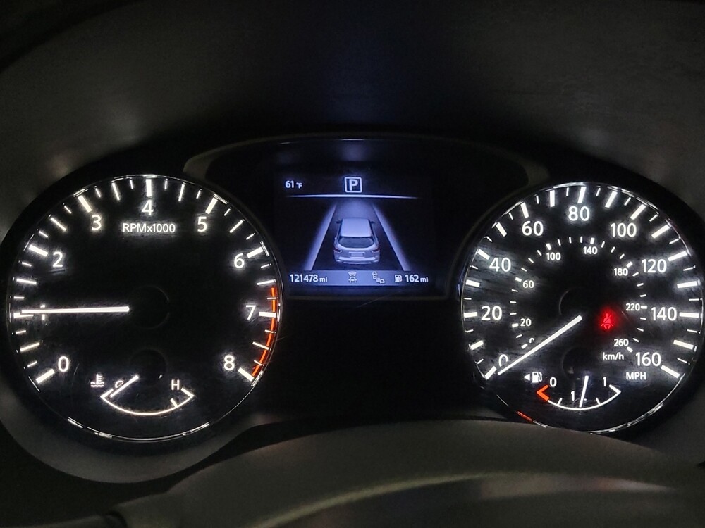 2020 Nissan Pathfinder in Peoria, IL 61615 - 18082157 23