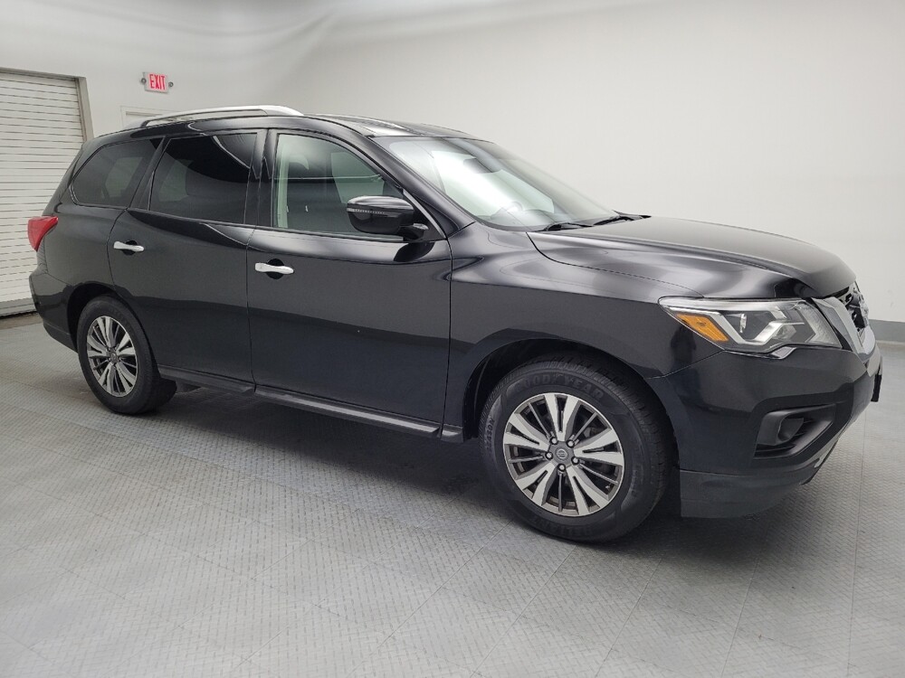 2020 Nissan Pathfinder in Peoria, IL 61615 - 18082157 11