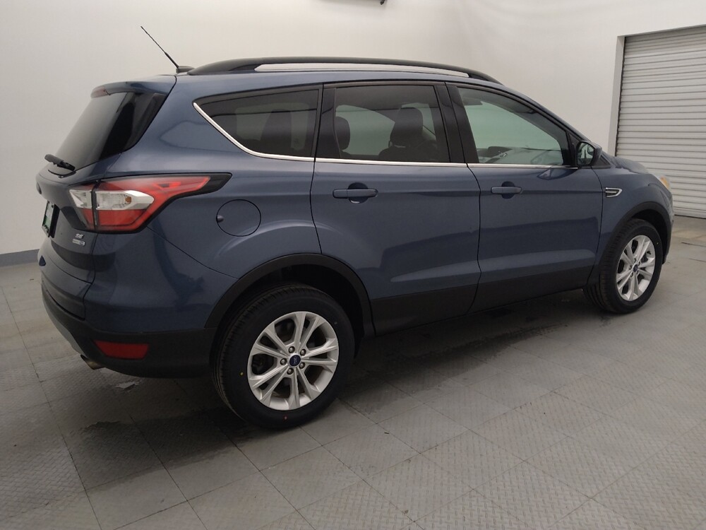 2018 Ford Escape in Houston, TX 77060 - 18082164 10