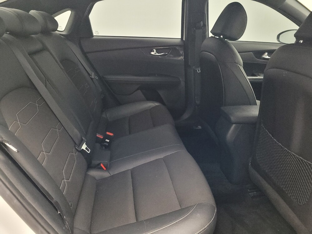 2021 Kia Forte in Pensacola, FL 32505 - 18082168 19