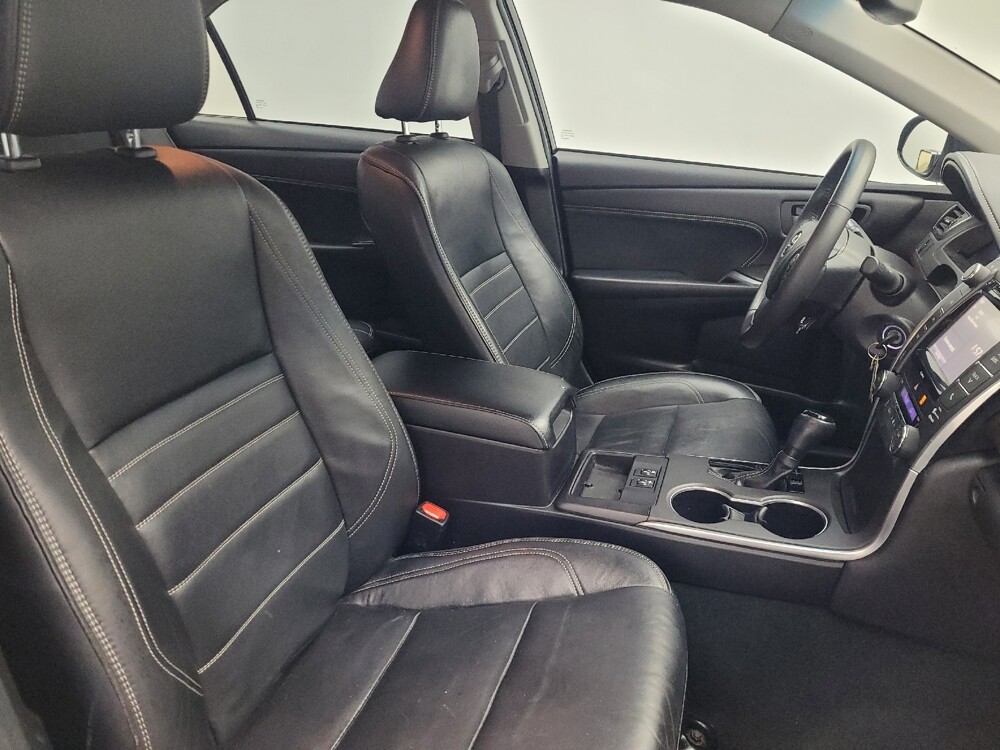 2017 Toyota Camry in Huntsville, AL 35816 - 18082170 21