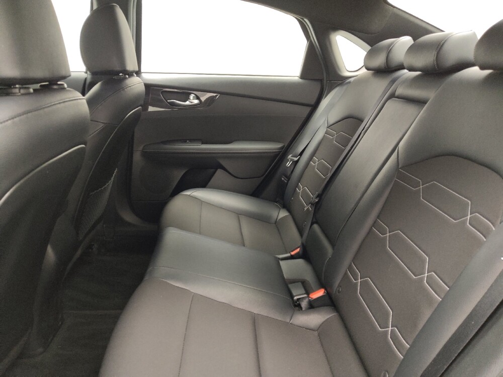 2022 Kia Forte in Indianapolis, IN 46222 - 18082174 18