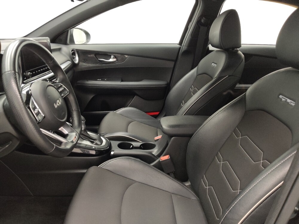 2022 Kia Forte in Indianapolis, IN 46222 - 18082174 17