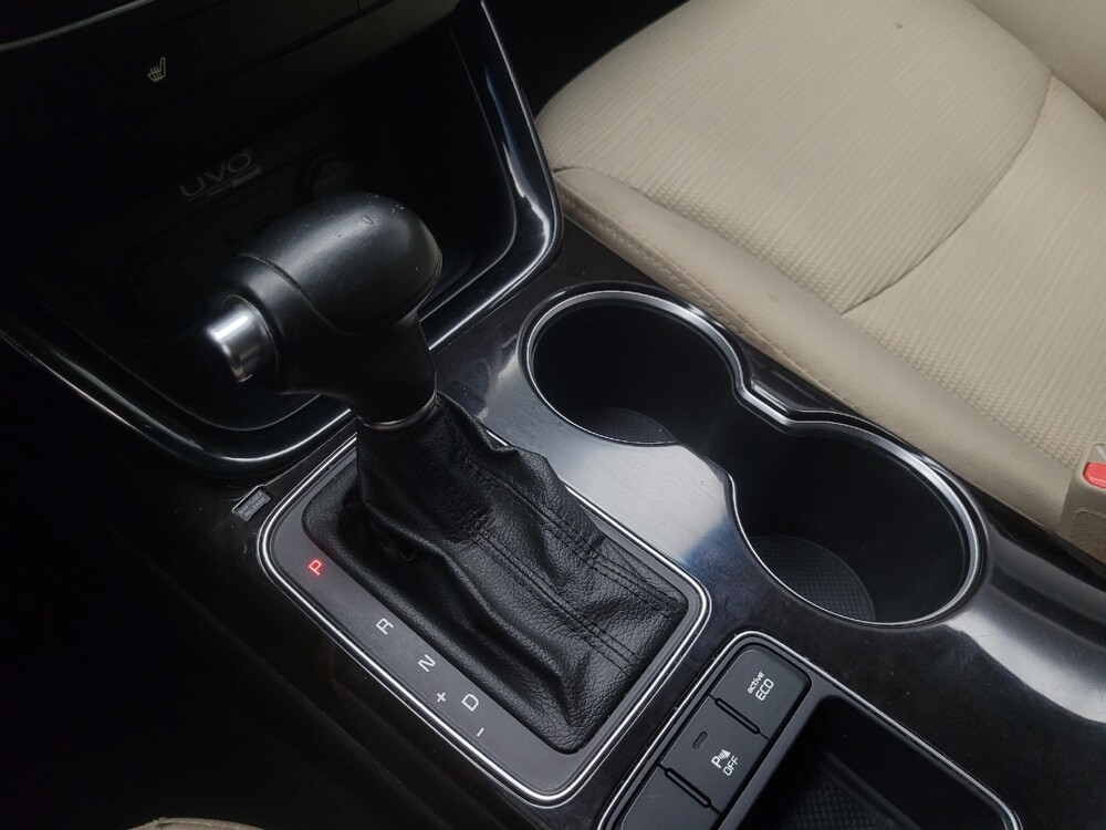 2015 Kia Sorento in Indianapolis, IN 46222 - 18082178 26